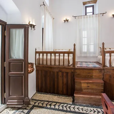 Lindos Heritage 1883 Líndos