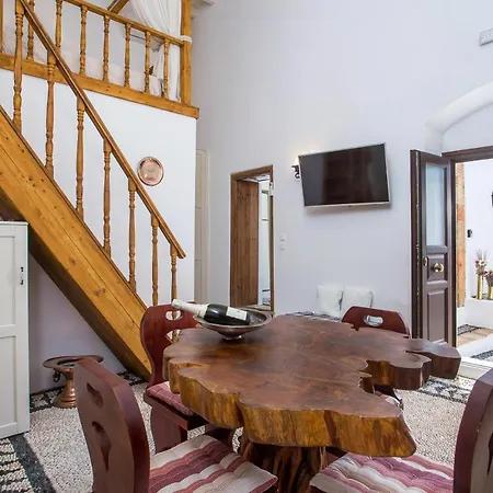 Lindos Heritage 1883 Apartment Líndos
